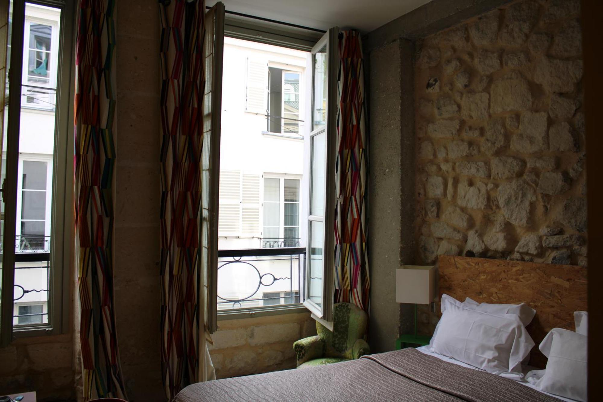 โรงแรมปริ๊นซ์ เดอ คอนติ ปารีส ภายนอก รูปภาพ